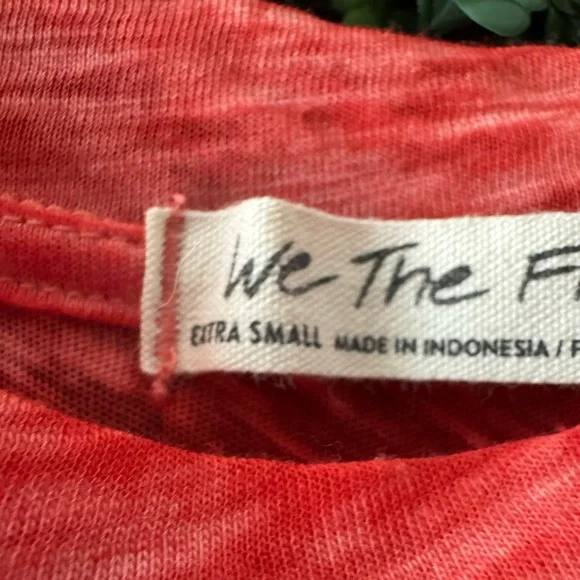 FREE PEOPLE NIGHT SKY IN VENICE RED TSHIRT - Picture 8 of 10